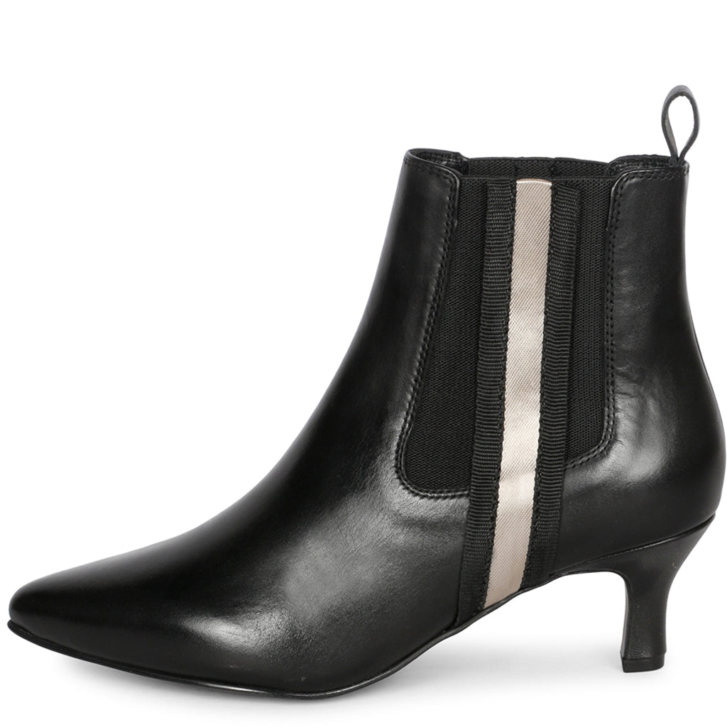 Saint Ashlyn Black Crust Leather Beige Strip Handcrafted Ankle Boots