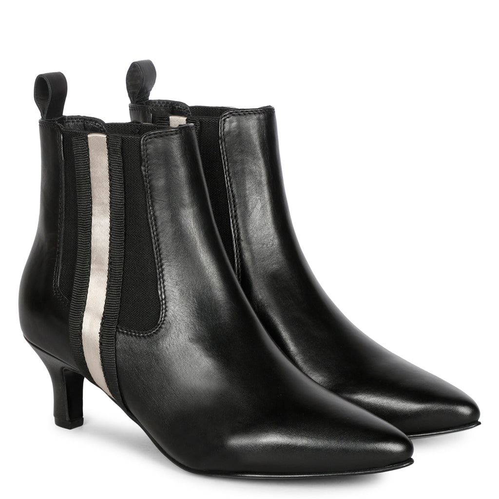 Saint Ashlyn Black Crust Leather Beige Strip Handcrafted Ankle Boots