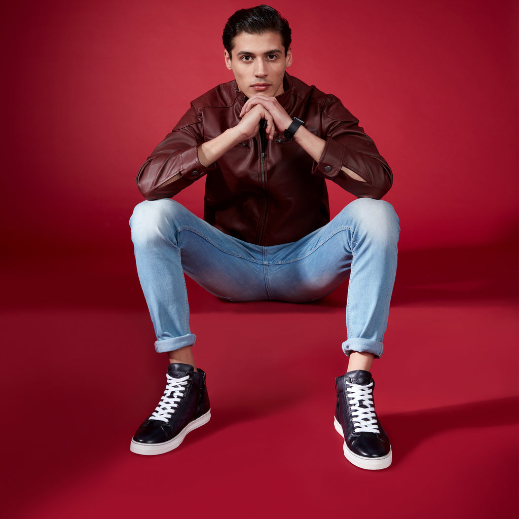 Saint Tesoro Blue Leather Handcrafted Sneakers
