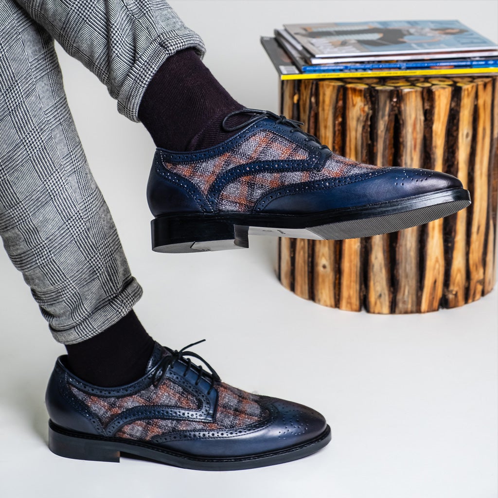Saint Faustin Navy Leather Lace Up Brogue - SaintG